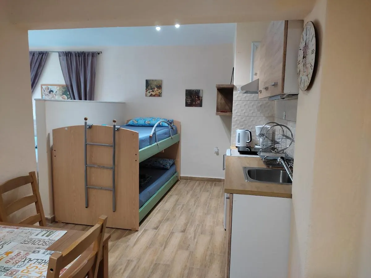 Olivia Studios - Sophia'S Home Near The Sea Agia Triada  Apartment